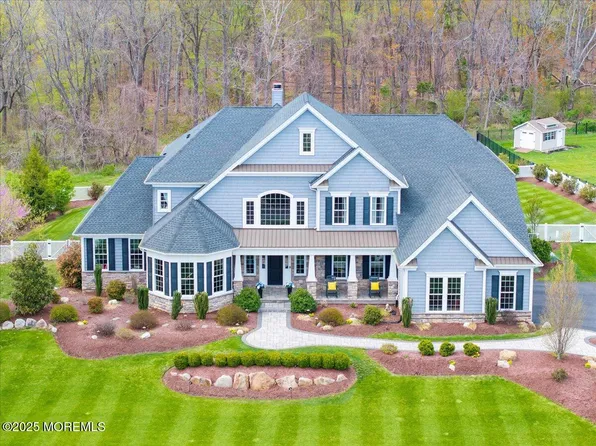 2 Weathervane Circle, Cream Ridge, NJ 08514