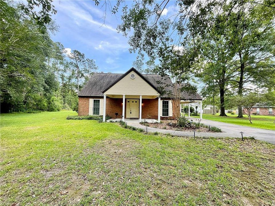 1st image of 45042 Tanglewood Dr