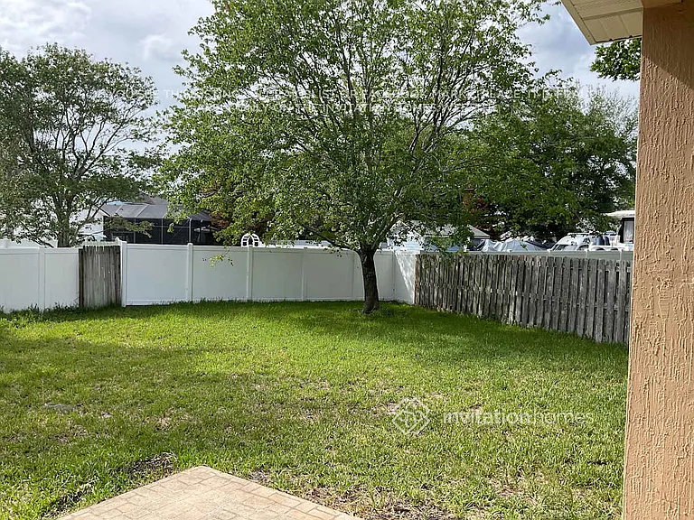 11315 Claudine Ct — Photo 18