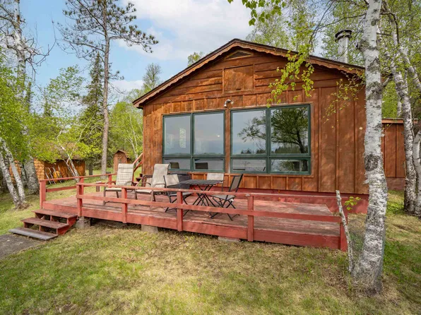 9320 W Branch Rd, Duluth, MN 55803