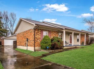 7901 Apple Valley Dr, Louisville, KY 40228