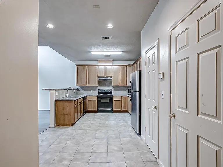 3742 E Ashford Villa Ln — Photo 13