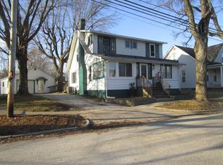 122 S High St, Jamestown, IN 46147