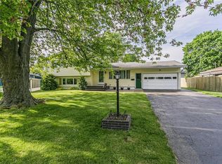 62 Frear Dr, Rochester, NY 14616