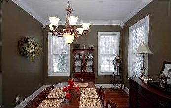 4th image of 5011 Riverview Dr SE