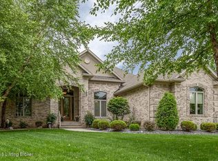 4200 Ashleywood Ct, Louisville, KY 40241