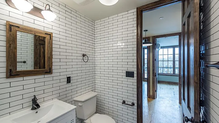 Rented by Nooklyn NYC LLC | media 22