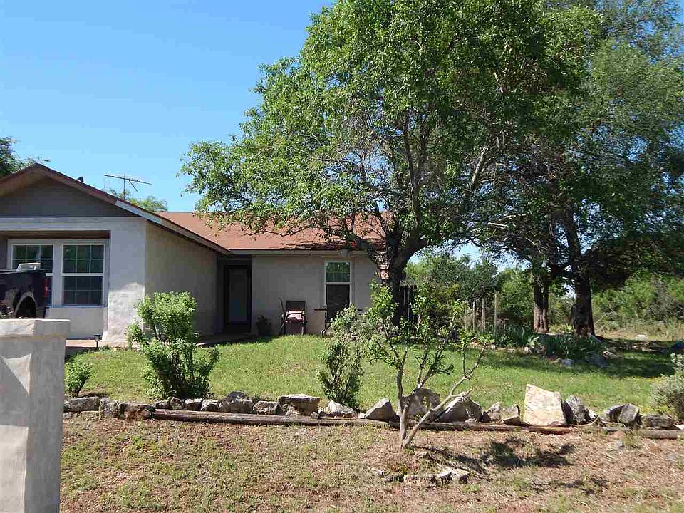 1st image of 220 Cedarhill Dr
