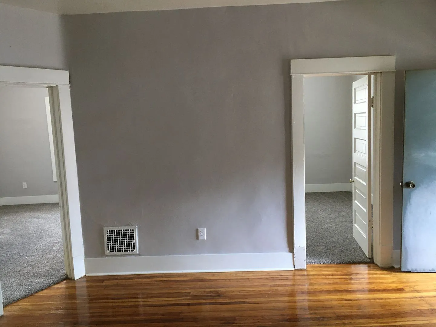 16-18 Packard Ave SE — Photo 4