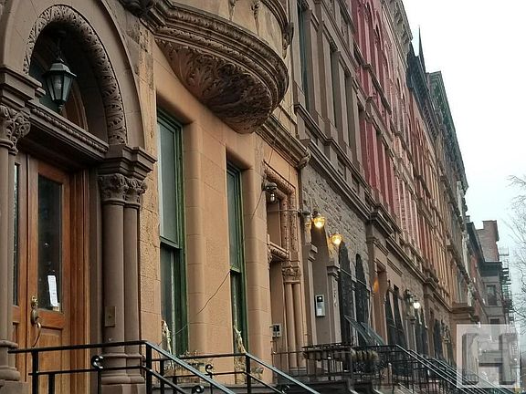 2nd image of 134 W 121st St