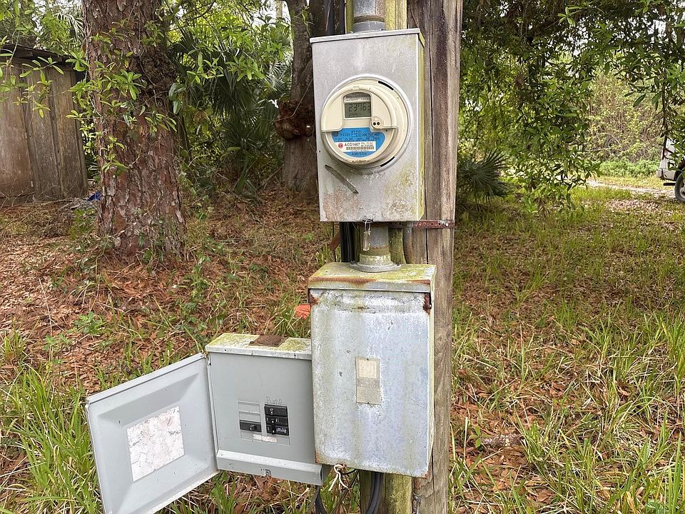2nd image of 6015 State Road 710