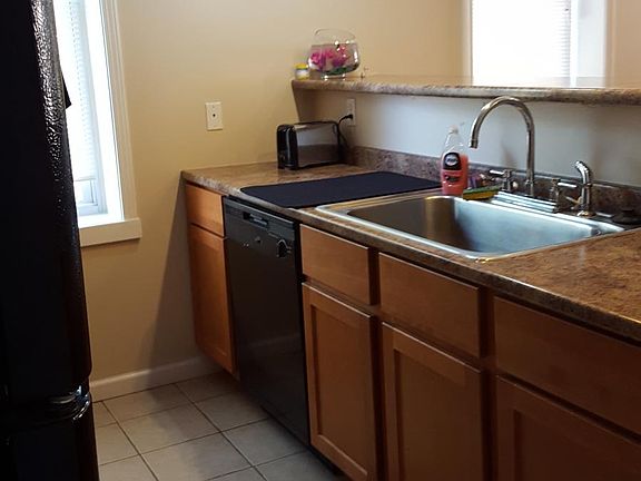 2nd image of 2519 S 11th St APT 1