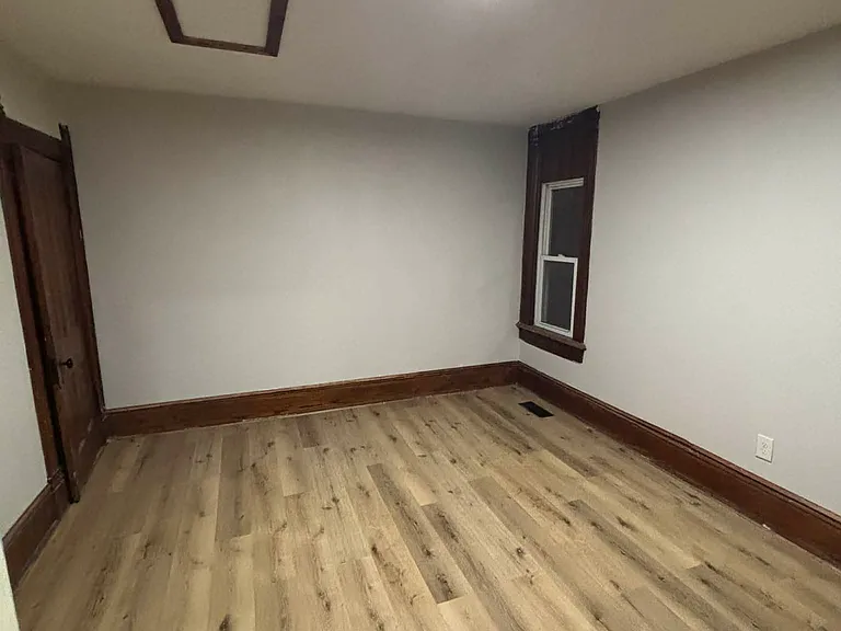 453 Wayne St #1 — Photo 6