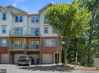 11918 Breton Ct #1B, Reston, VA 20191