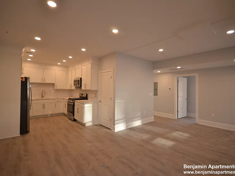 120 Kenrick St #15 — Photo 30