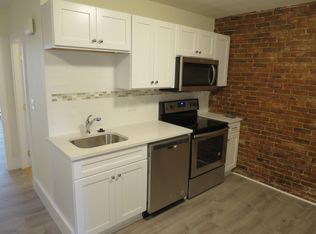 5 Elm St #2, Somerville, MA 02143