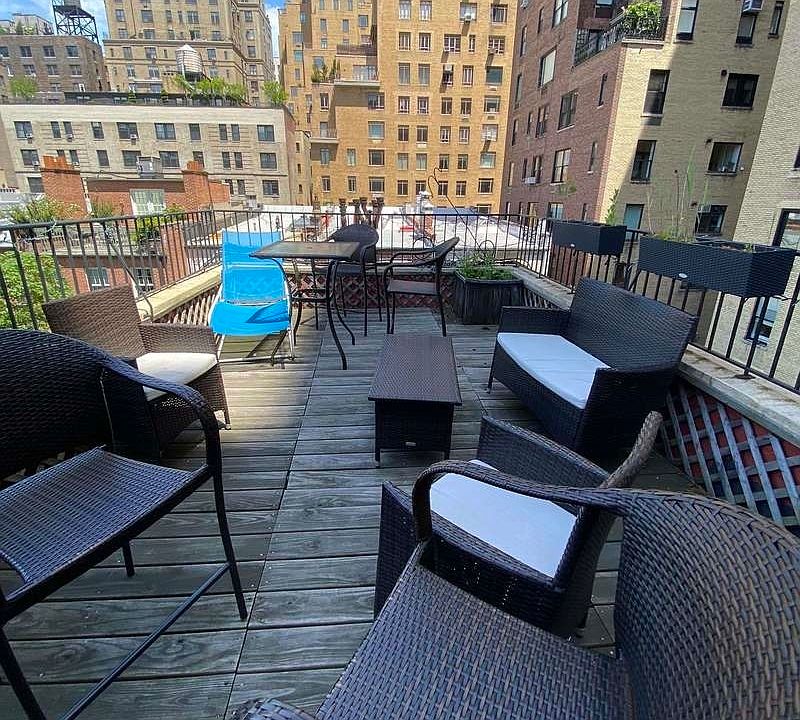 1st image of 9 W 70th St #5B