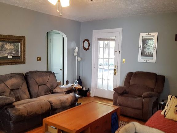 4th image of 120 Beechwood Ave