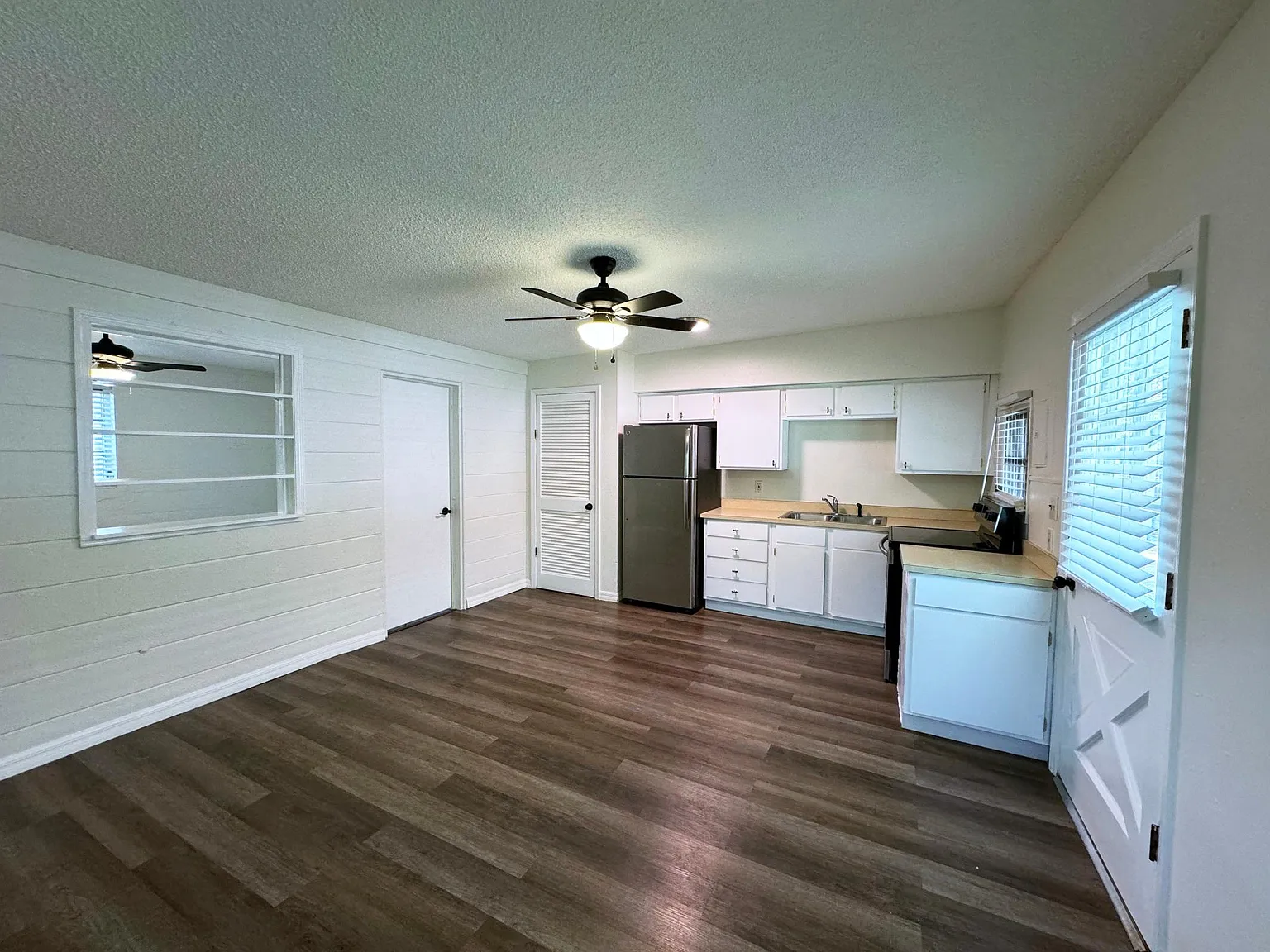 1 bed, 550 sqft, $1,250 — Photo 3