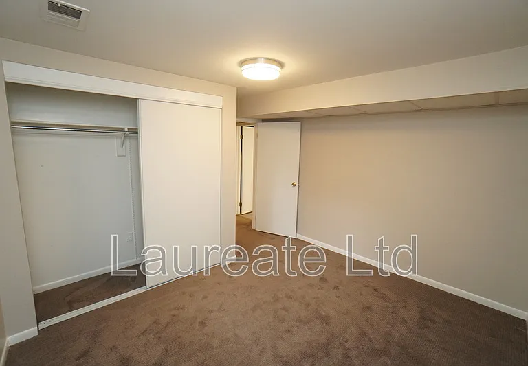 2258 W Maplewood Ave — Photo 20