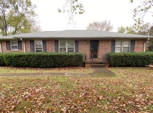1364 Angus Trl SW, Marietta, GA 30008