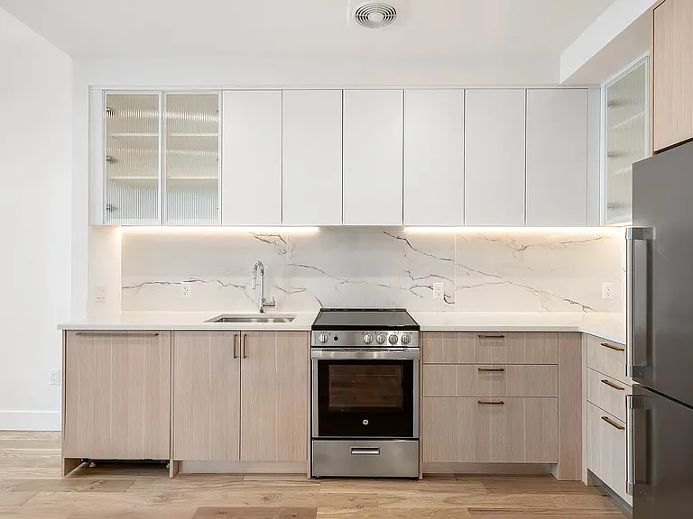 69 Adams St #21C — Photo 3