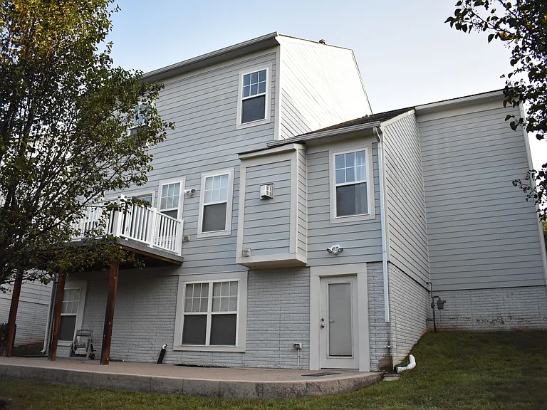 1310 Walker Dr — Photo 58