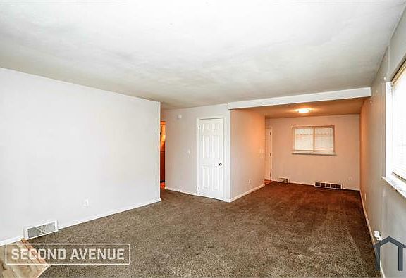 5th image of 4656 Linda Dr