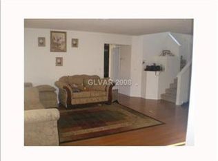 8236 Maplestar Rd, Las Vegas, NV 89128
