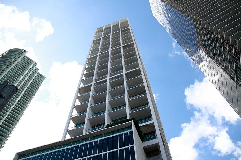 1st image of 1040 Biscayne Blvd APT 1123