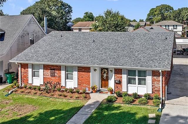 1st image of 4220 Napoli Dr