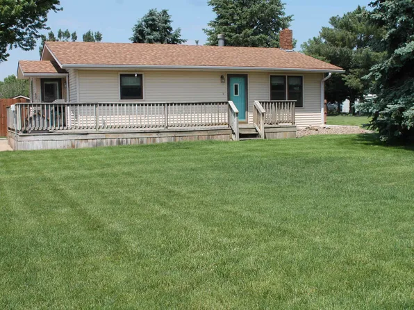 608 N West St, Plainview, NE 68769