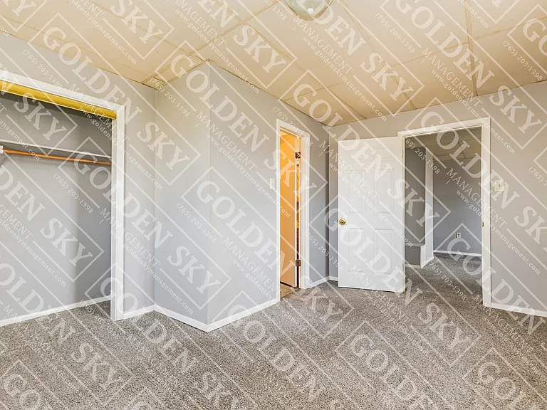 115 E Willard St — Photo 4