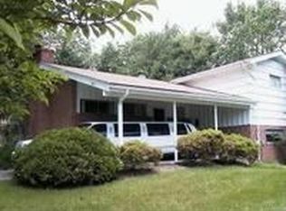 303 Gilsan Ct, Silver Spring, MD 20902