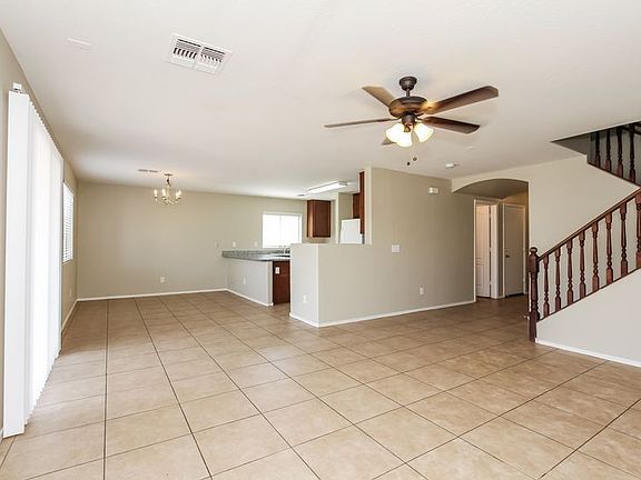 5th image of 4727 N 112th Gln