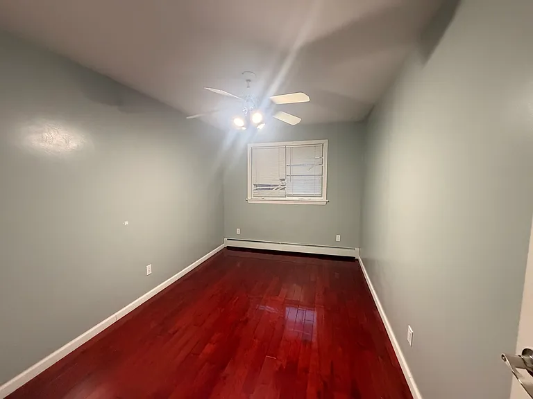 218 Allen Ave #2 — Photo 6