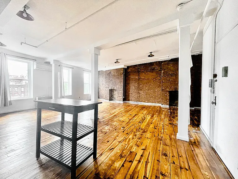 302 Metropolitan Ave #4R — Photo 8