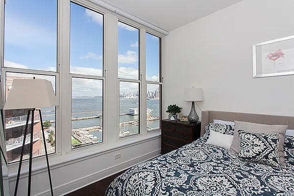 Sold by JCity Realty, LLC | media 13