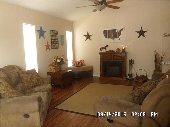 5th image of 2819 Regency Oak Ln