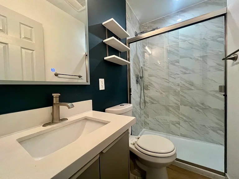 1827 E Ocean Blvd #16 — Photo 7