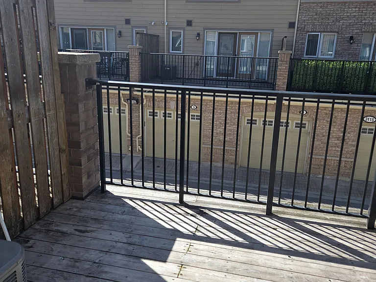 3120 Boxford Cres #5 — Photo 31