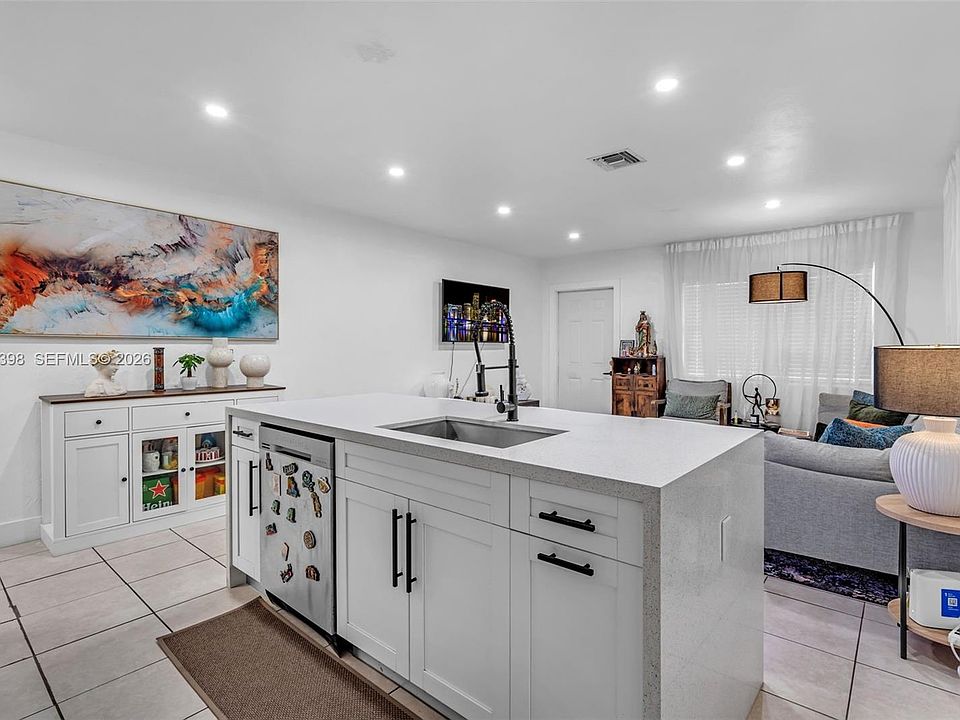1st image of 3364 NW 51st Ter