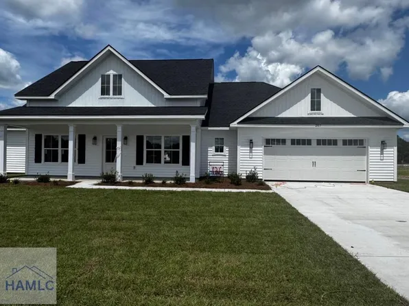 267 Cottage Loop, Midway, GA 31320
