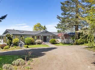 76 Palomino Ln, Sequim, WA 98382