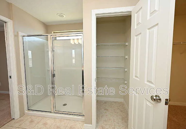 6309 Yellow Buckeye Dr — Photo 31