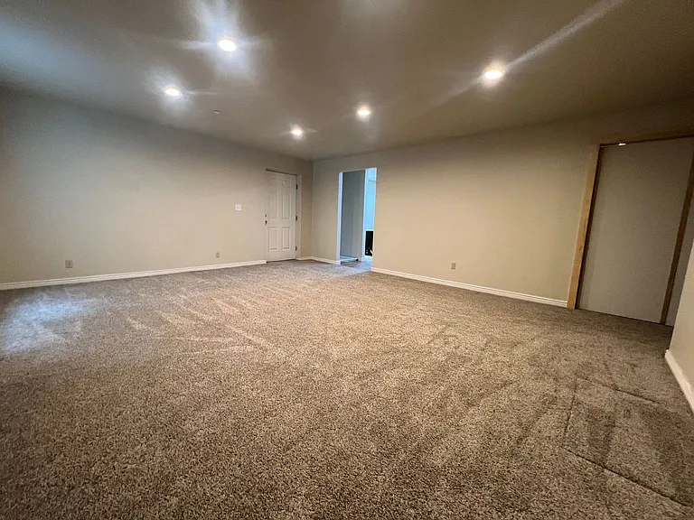 1324 N Bear Hollow Ln — Photo 22