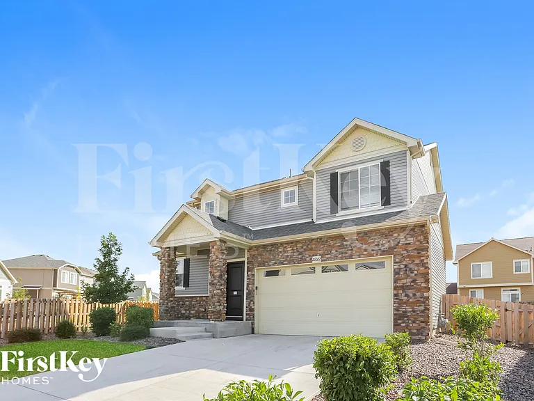 26022 E Archer Dr — Photo 2
