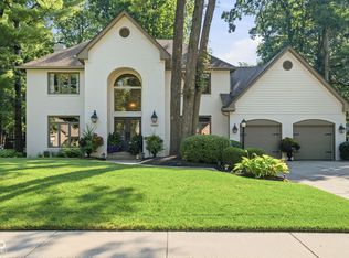 10831 Bittersweet Ln, Fishers, IN 46038