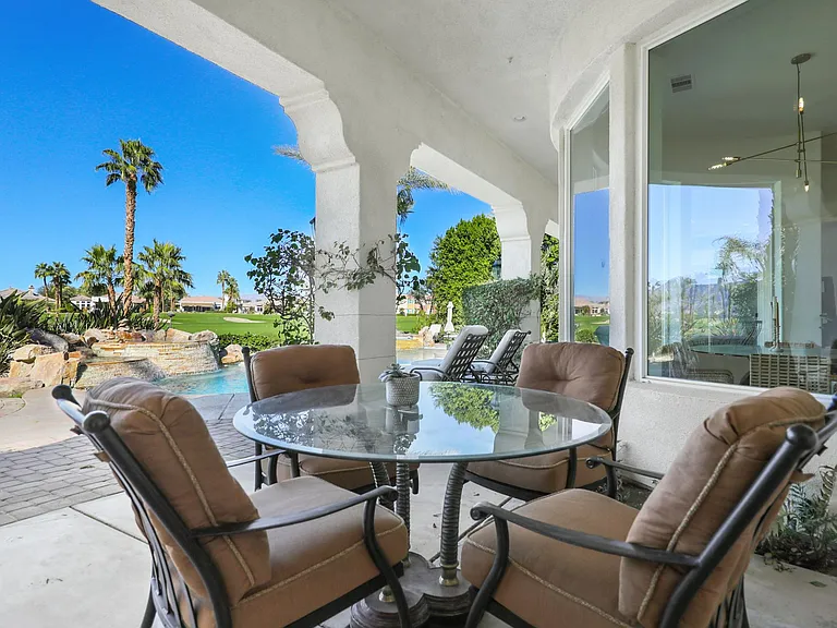 51075 Marbella Ct — Photo 20