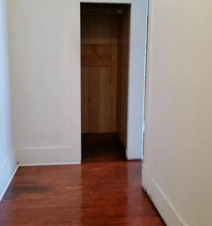 Hall way